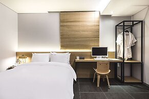 Suwon Saint Hotel