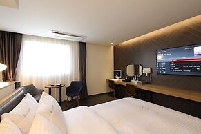 Suwon Saint Hotel