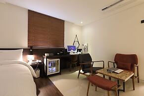 Suwon Saint Hotel