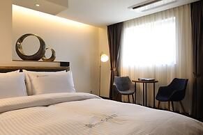 Suwon Saint Hotel