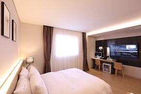 Suwon Saint Hotel