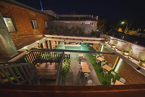 Heritage Hotel