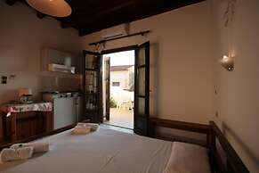 Chania Rooms