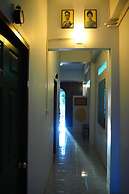 Wayla Hostel - Adults Only