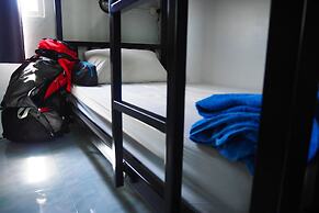 Wayla Hostel - Adults Only