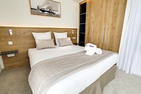 Le Nautica by Akena Hotels