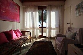 Appartamento Fronte Lago