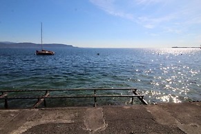 Appartamento Fronte Lago