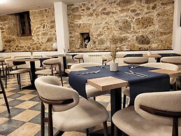 Hospedium Hotel La Fuente