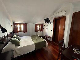 Hospedium Hotel La Fuente