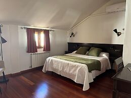 Hospedium Hotel La Fuente