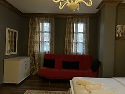 La Fontaine Butik Otel