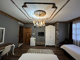 La Fontaine Butik Otel