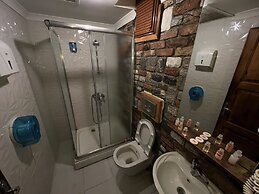 La Fontaine Butik Otel