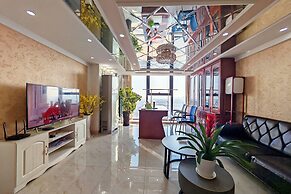 Railway Station Splendid Elegant Apartment