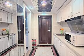 Railway Station Splendid Elegant Apartment