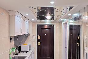 Railway Station Splendid Elegant Apartment