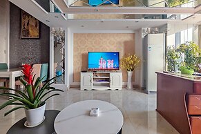 Railway Station Splendid Elegant Apartment