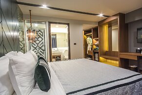 Stay with Nimman Chiang Mai