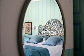 Colazione in Piazza Castello