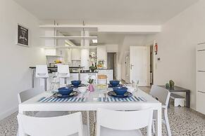 Vila Eucalipto by An Island Apart