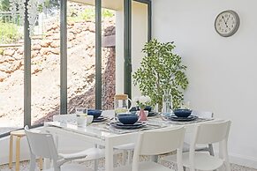 Vila Eucalipto by An Island Apart