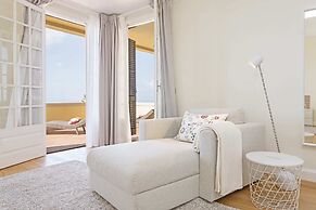 Vila Eucalipto by An Island Apart