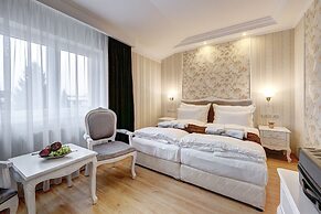 Boutique Hotel Diama