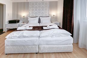 Boutique Hotel Diama