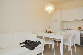 446QA Tonni Danilo - Little Paradise 3