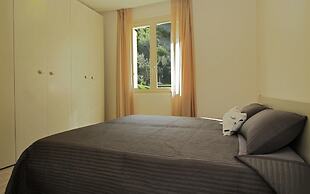 446QA Tonni Danilo - Little Paradise 3