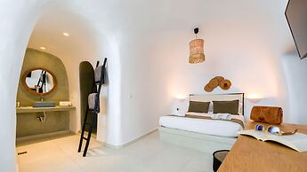 Iriana Suites