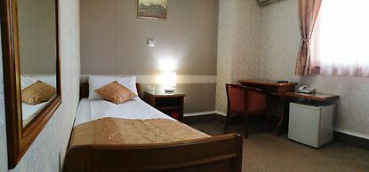 Hotel Lav