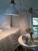 Alsbrogaard Deluxe Bed & Breakfast