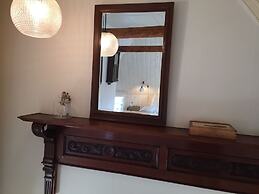 Alsbrogaard Deluxe Bed & Breakfast