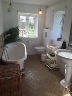 Alsbrogaard Deluxe Bed & Breakfast