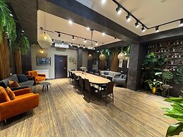 Hotel City