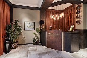 Hotel City