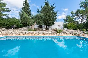 Trullo Pietra Antica