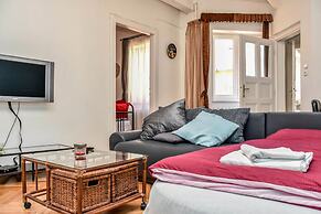 Diamond Astoria 4, Quiet Apartment