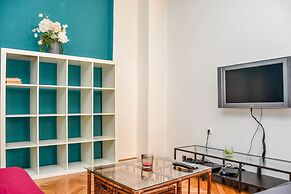 Diamond Astoria 4, Quiet Apartment