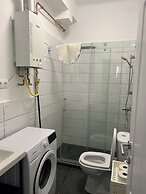 Diamond Astoria 4, Quiet Apartment