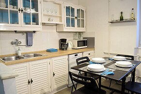 Diamond Astoria 4, Quiet Apartment