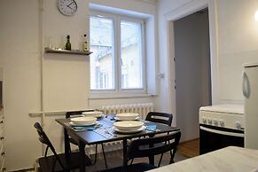 Diamond Astoria 4, Quiet Apartment