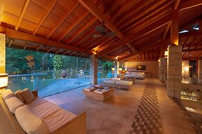 Hotel Real Villa Bella