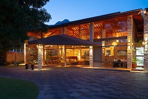 Hotel Real Villa Bella