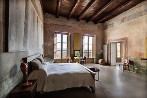 TROTULA CHARMING HOUSE - Julius Studio