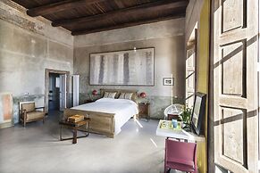 TROTULA CHARMING HOUSE - Julius Studio