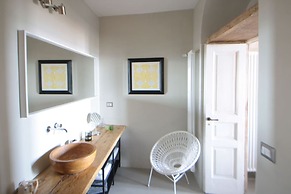 TROTULA CHARMING HOUSE - Julius Studio