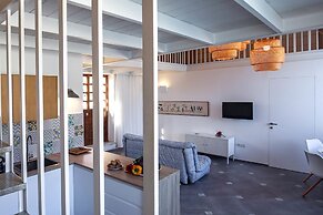 Castello Mezzacapo by Starhost